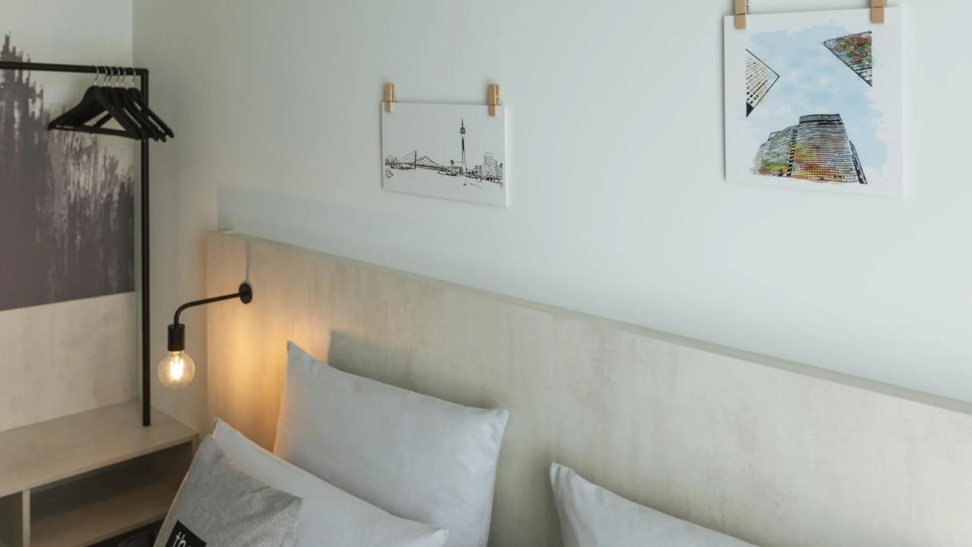 Holiday Inn - The Niu Tab Dusseldorf Main Station By Ihg 3*,