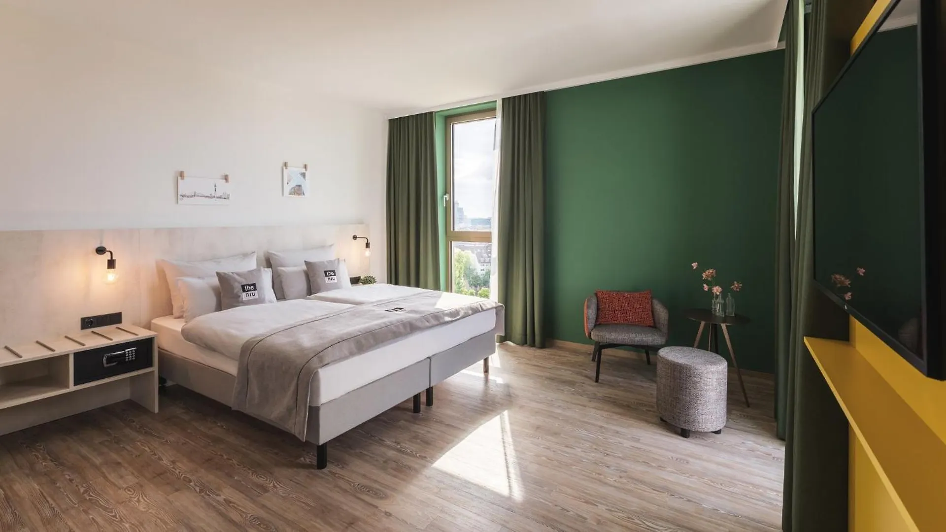 Holiday Inn - The Niu Tab Dusseldorf Main Station By Ihg